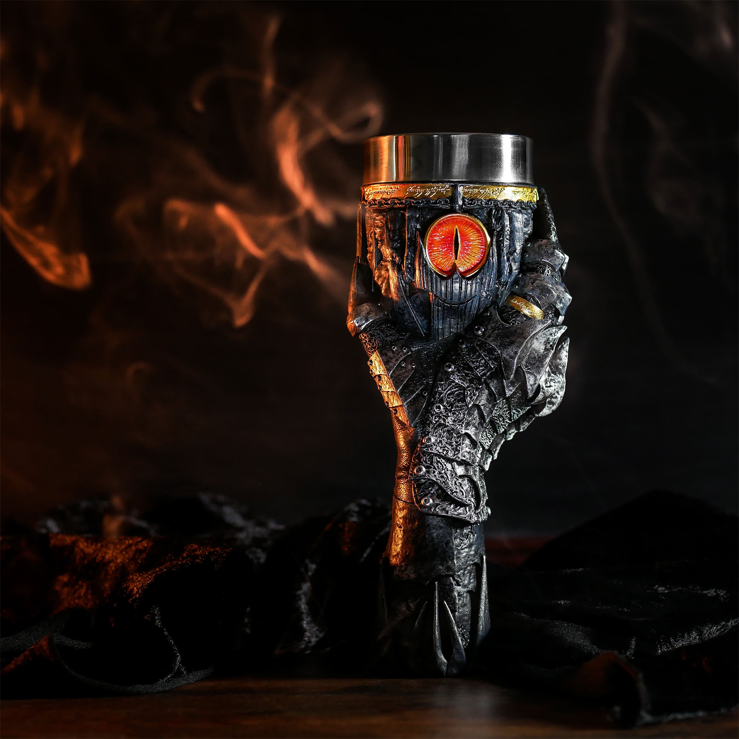 Productafbeelding The Lord of the Rings - Sauron Kelk Deluxe