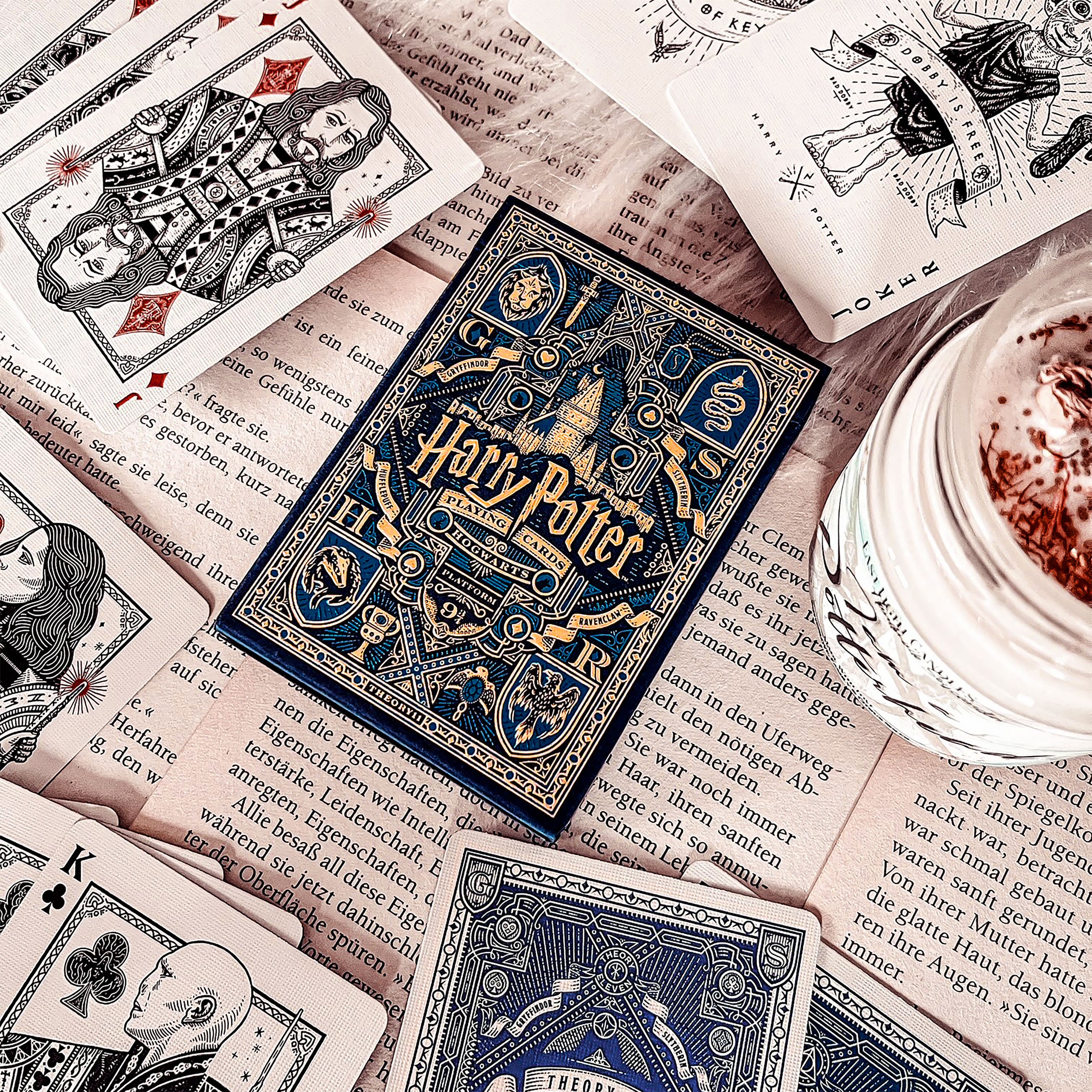 Productafbeelding Harry Potter - Ravenclaw Kaartspel Deluxe Edition