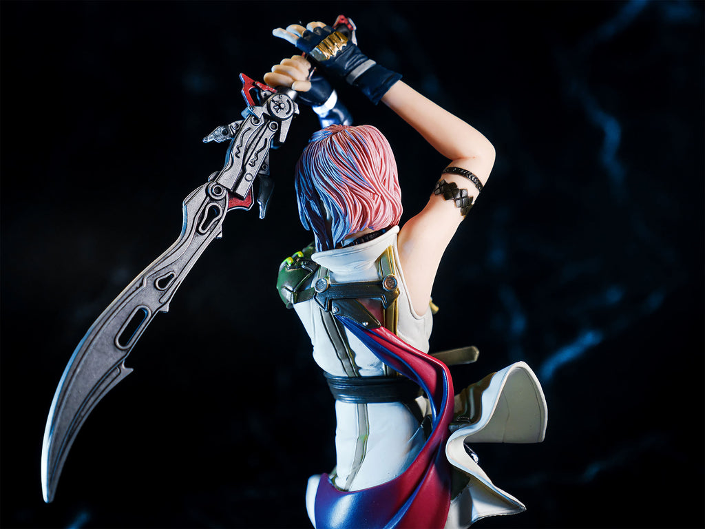 Productafbeelding Final Fantasy - Lightning Figuur 17 cm