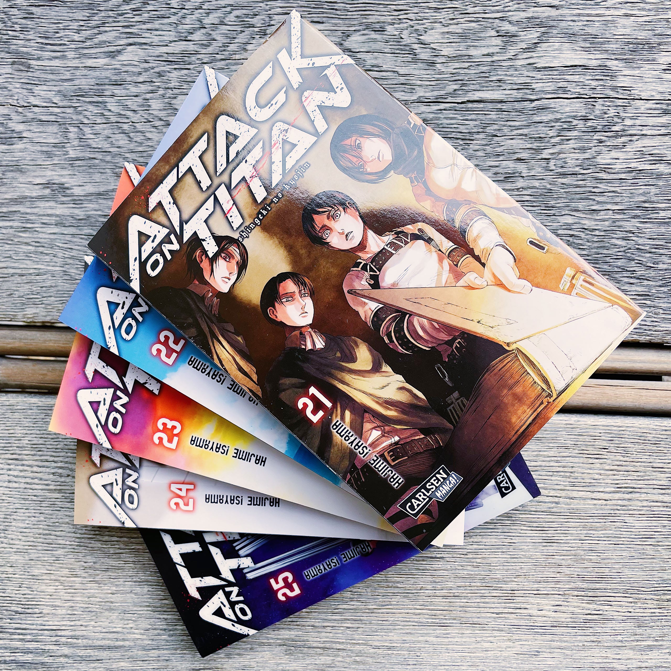 Productafbeelding Attack on Titan - Verzamelbox Deel 21-25