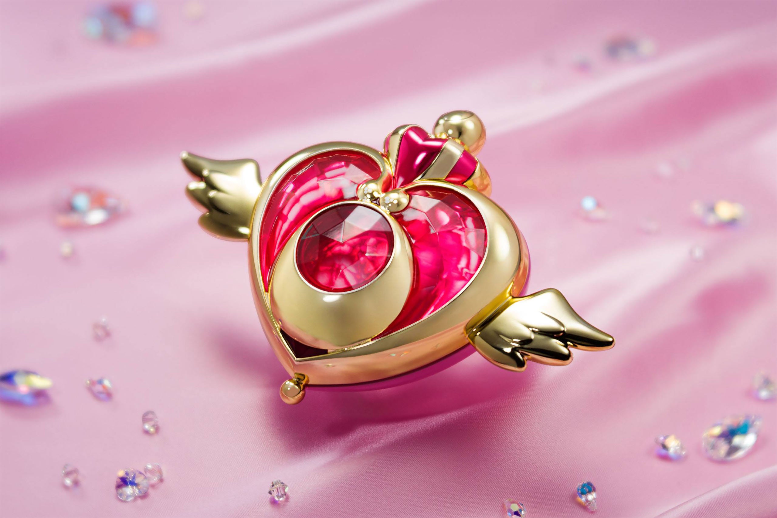 Productafbeelding Sailor Moon - Crisis Moon Compact Transformatie Broche met Licht- en Geluidseffecten