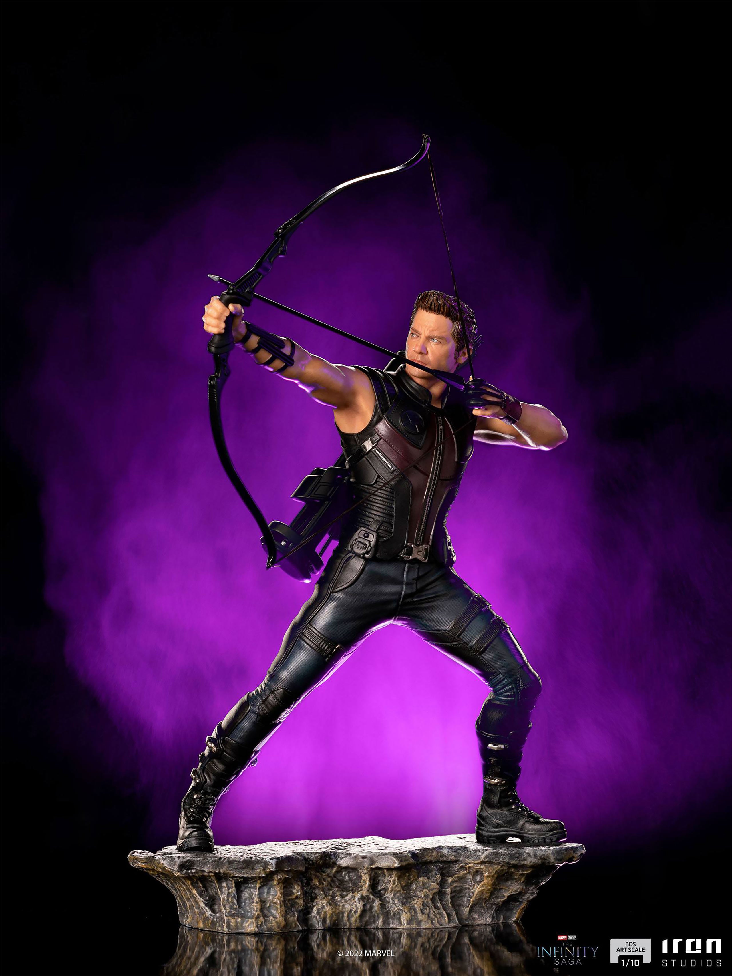 Product image Hawkeye - The Infinity Saga BDS Art Scale Deluxe Statue