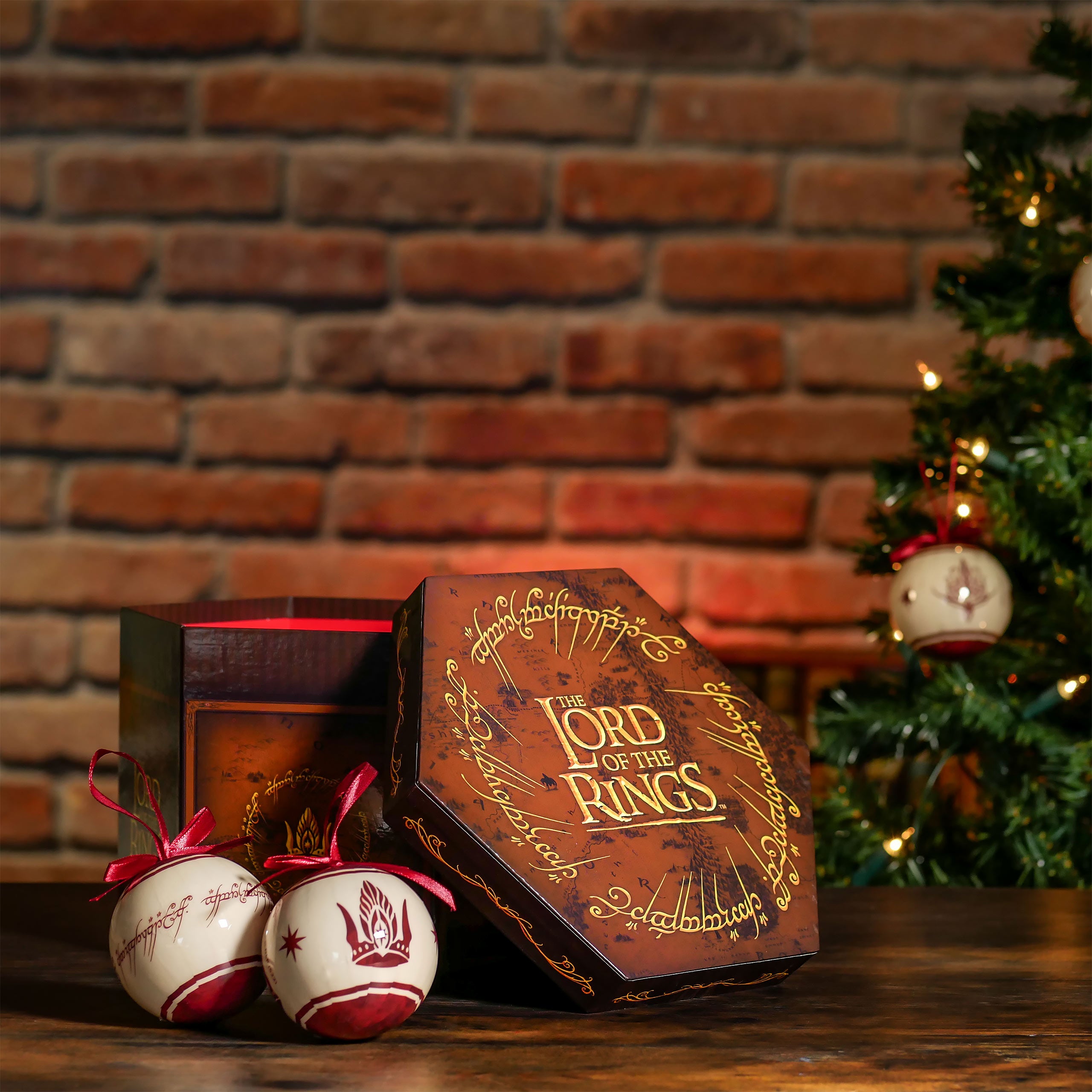 Productafbeelding Lord of the Rings - Midden-aarde Symbolen Kerstboom Ballen 14st