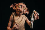 Productafbeelding Dobby met Sok Levensgrote Standbeeld Versie 3 - Harry Potter