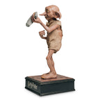 Productafbeelding Dobby met Sok Levensgrote Standbeeld Versie 3 - Harry Potter