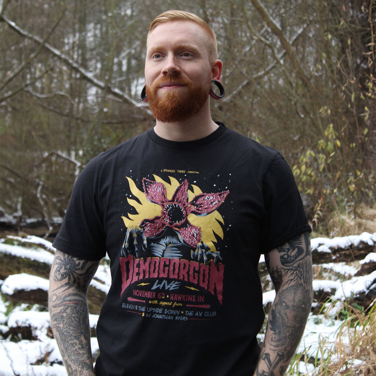 Productafbeelding Stranger Things - Demogorgon Live Poster T-Shirt Zwart