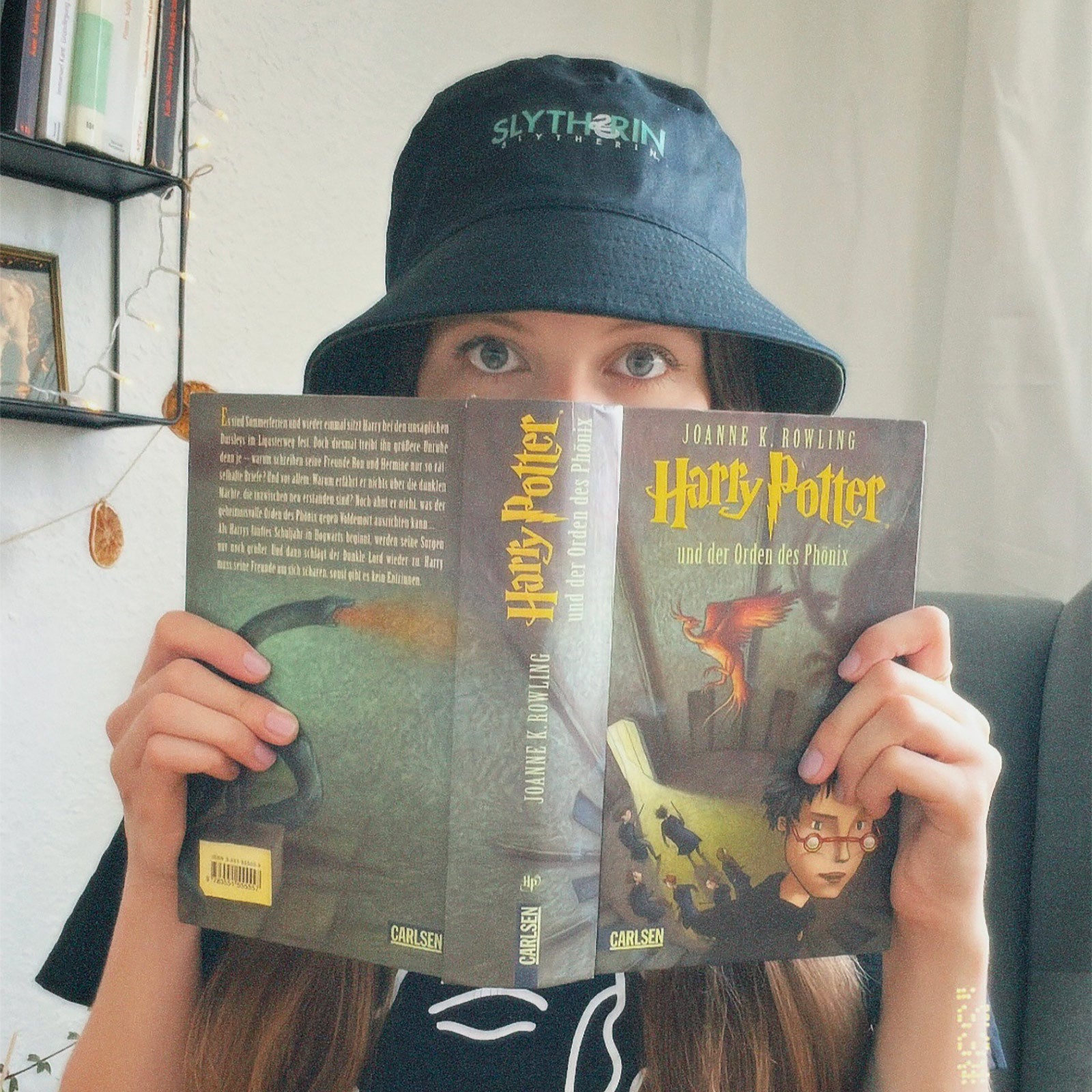 Product image Slytherin Crest Hat with Reversible Motif - Harry Potter