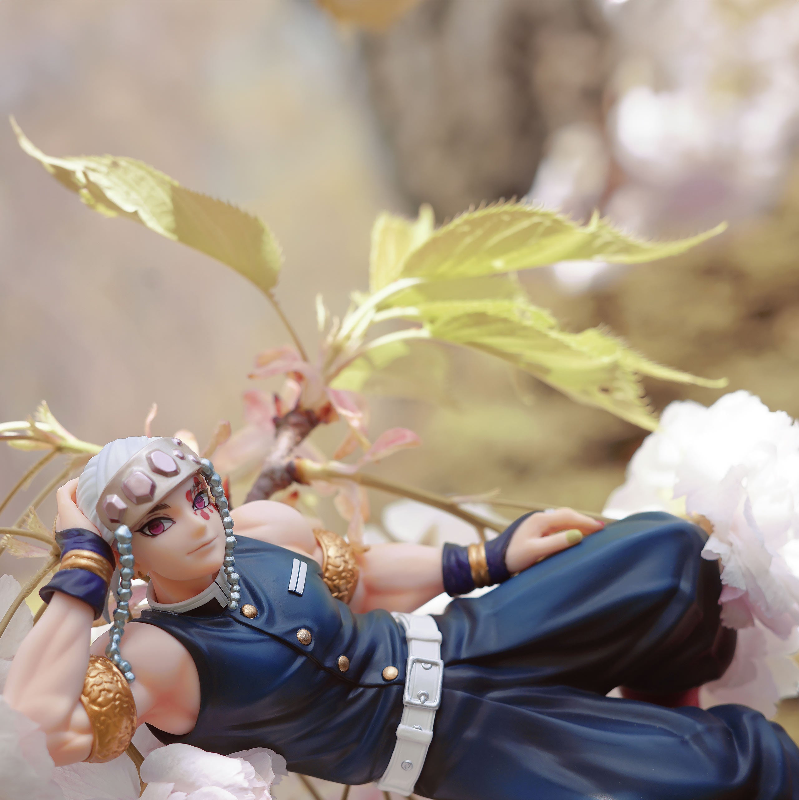 Productafbeelding Demon Slayer - Tengen Uzui Figuur 19cm