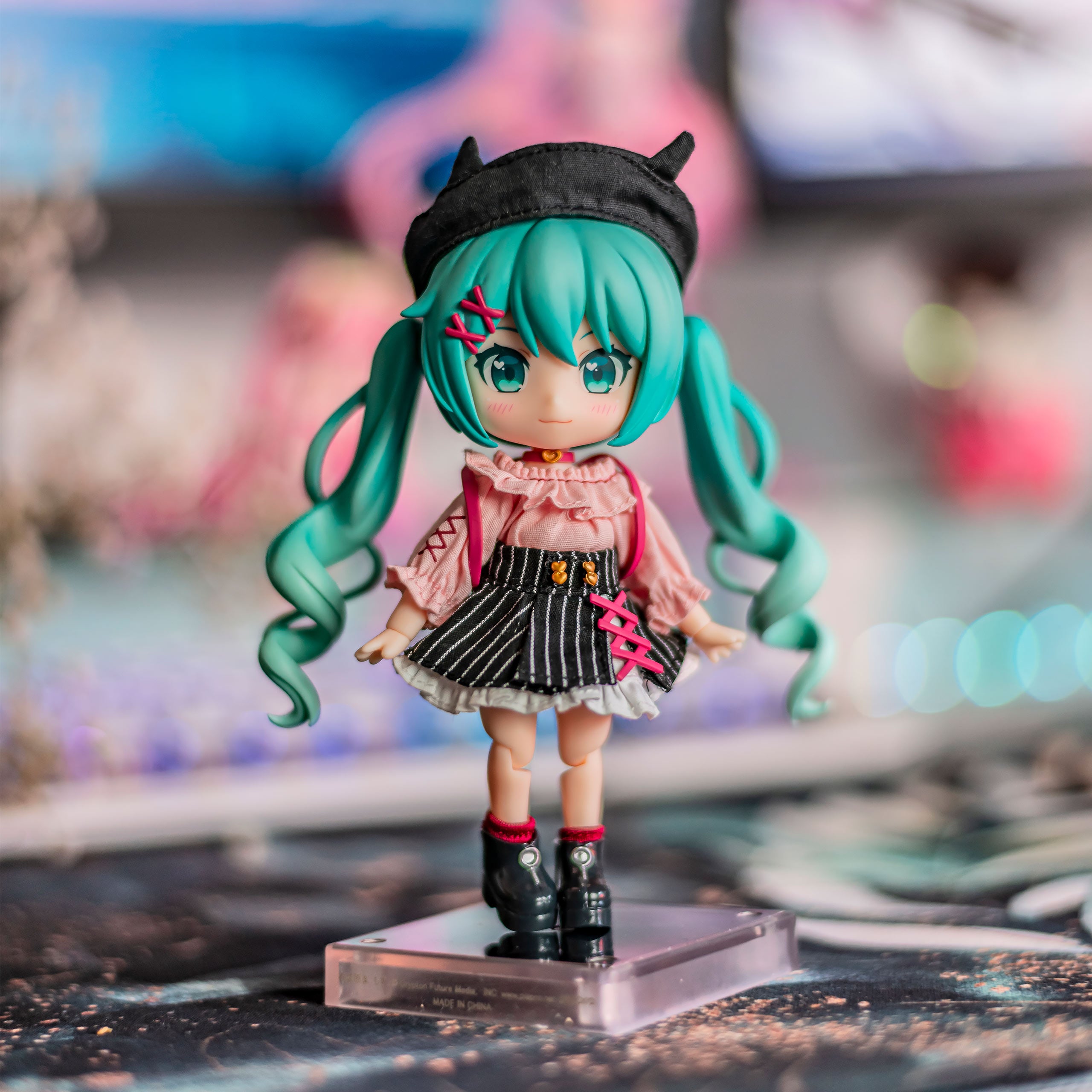 Product image Hatsune Miku - Date Outfit Ver. Nendoroid Action Figure