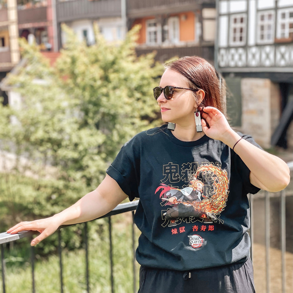 Productafbeelding Demon Slayer - Rengoku Pose T-shirt zwart