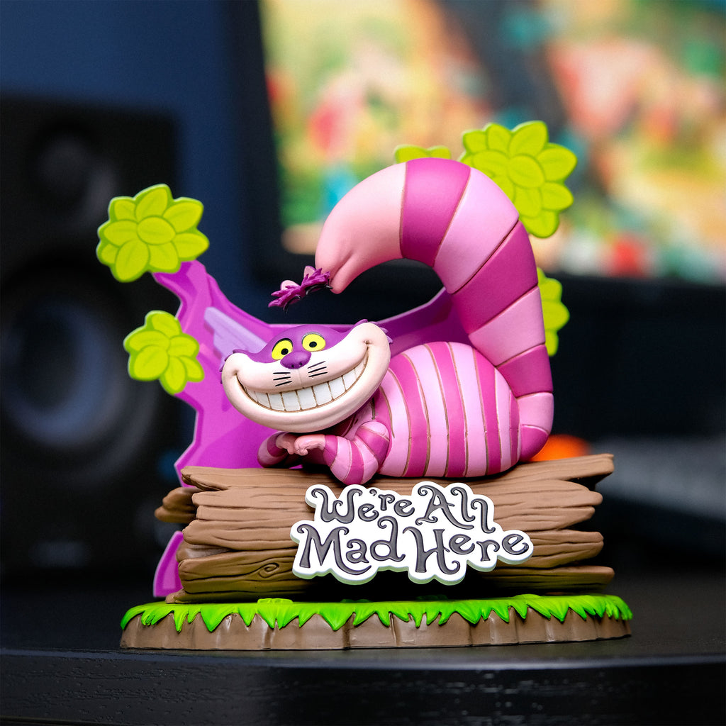 Productafbeelding Cheshire Cat helemaal gek hier Diorama figuur - Alice in Wonderland