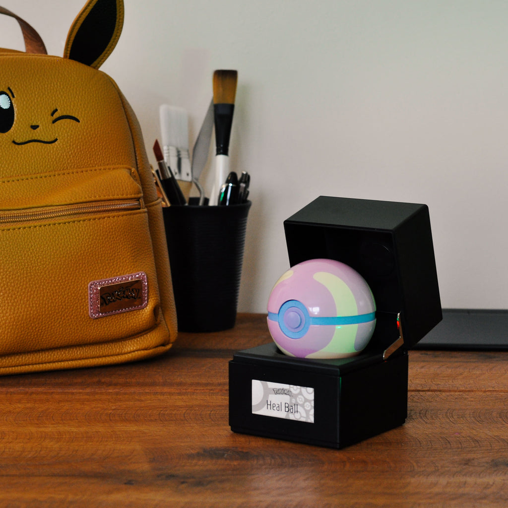 Productafbeelding Pokemon - Heal Ball Replica met Licht