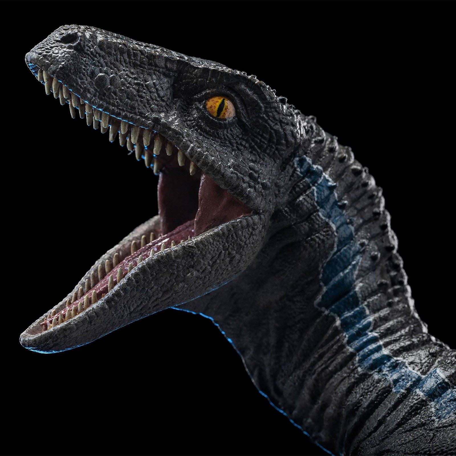 Productafbeelding Jurassic World - Blue Art Scale Deluxe Standbeeld