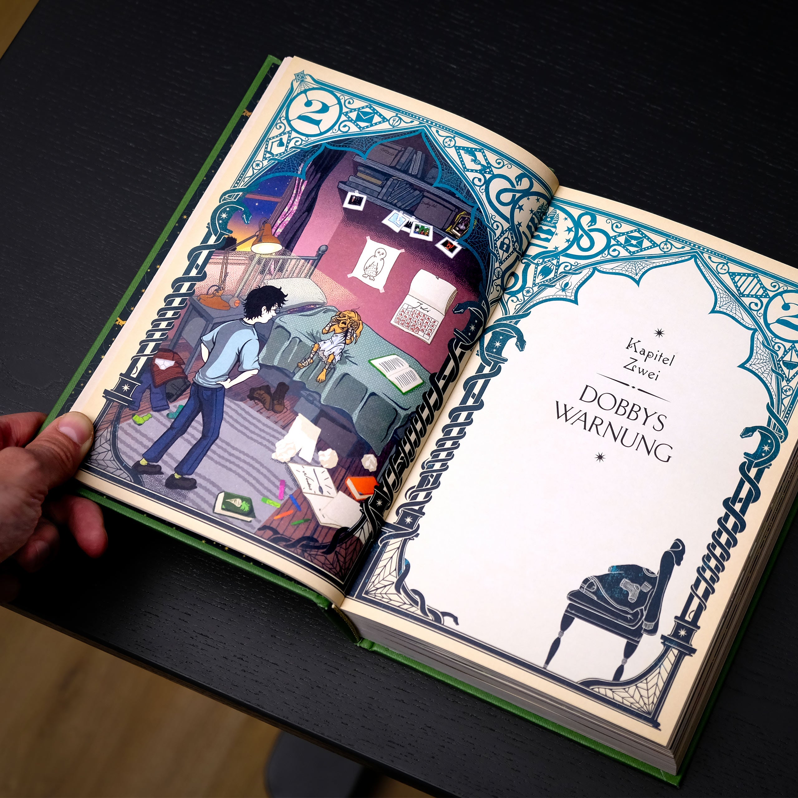 Productafbeelding Harry Potter en de Geheime Kamer - MinaLima Editie