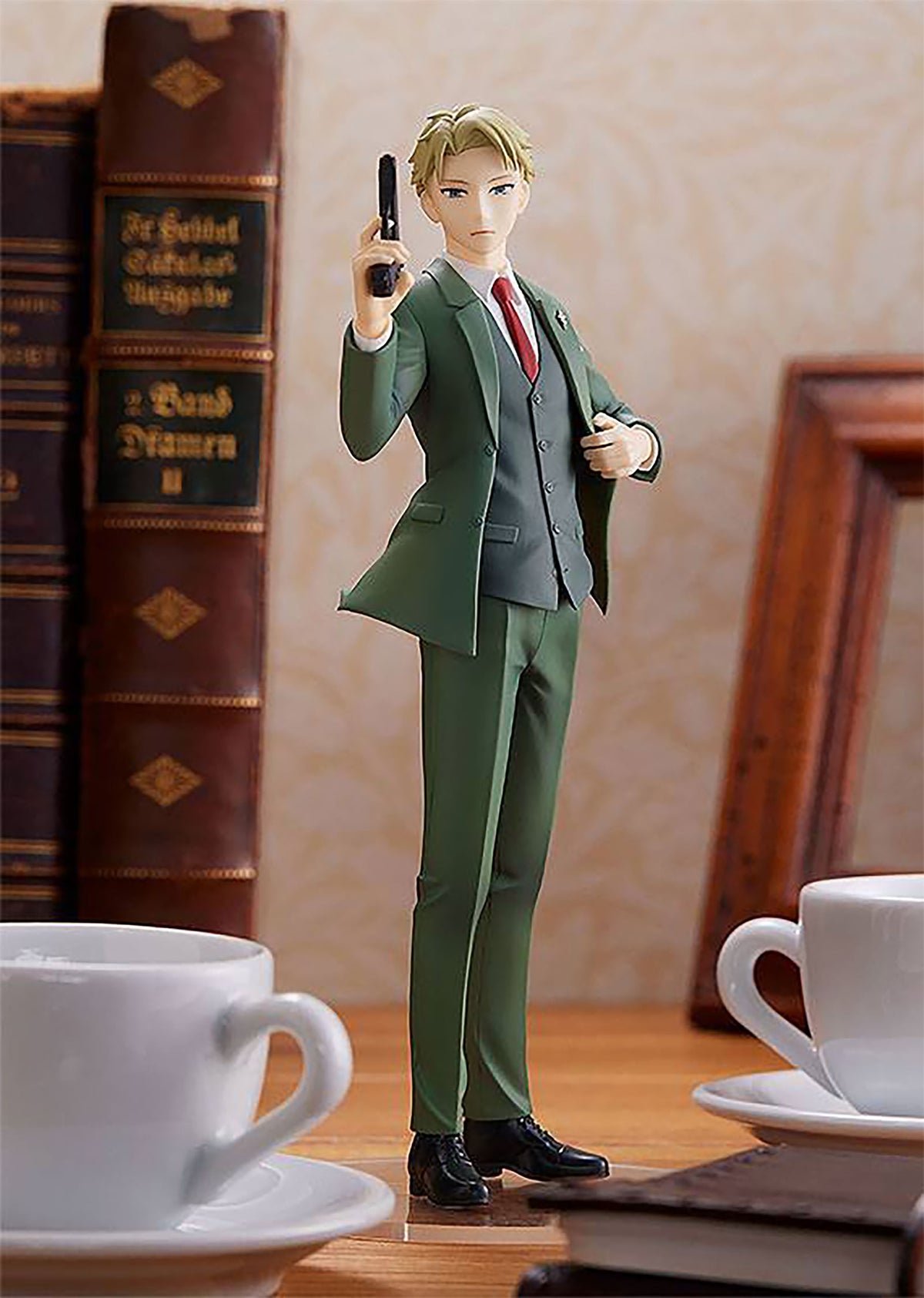 Productafbeelding Spy x Family - Loid Forger Figuur 17cm