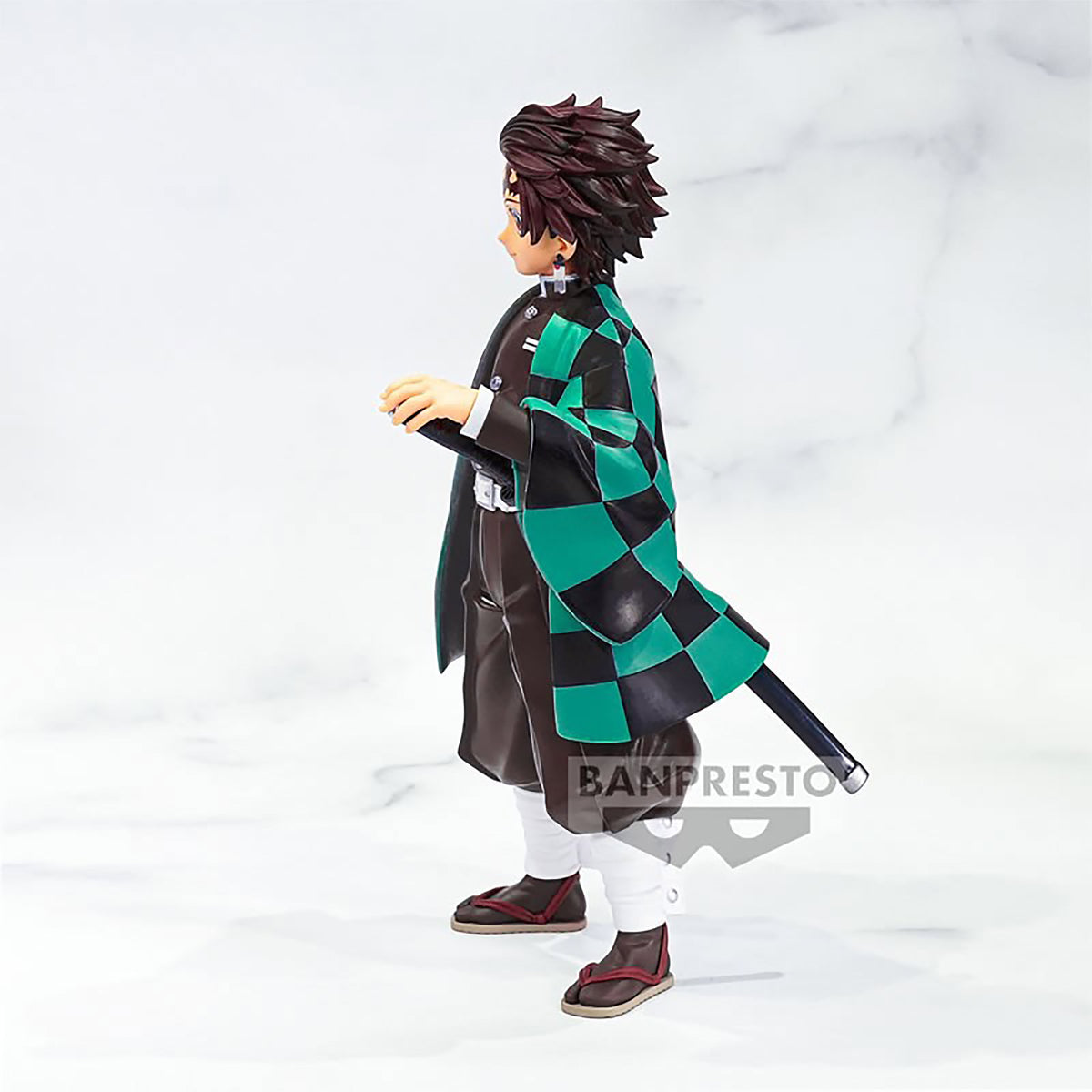 Productafbeelding Demon Slayer - Tanjiro Figuur 24 cm