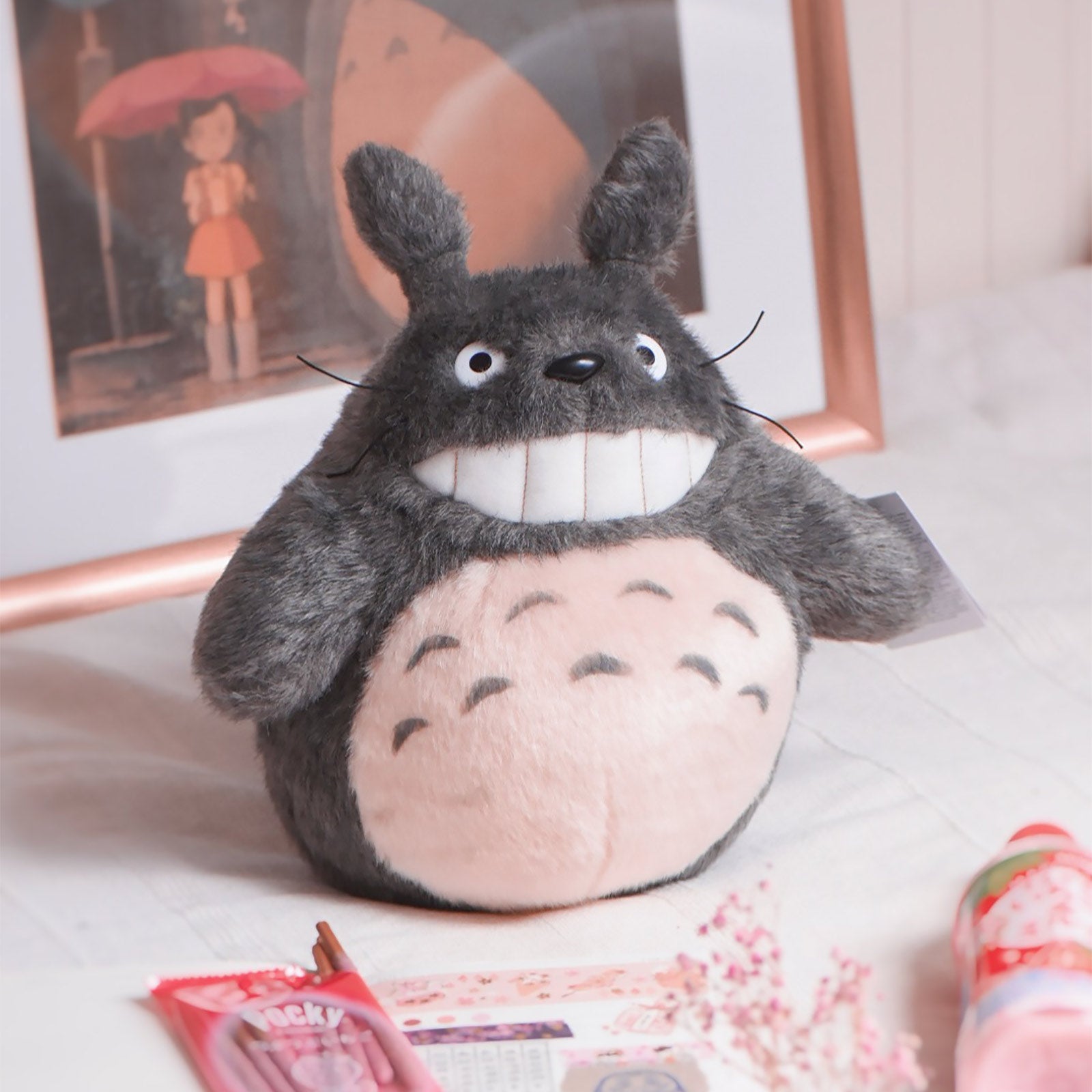 Productafbeelding Totoro - Glimlachend Pluche Figuur Grijs