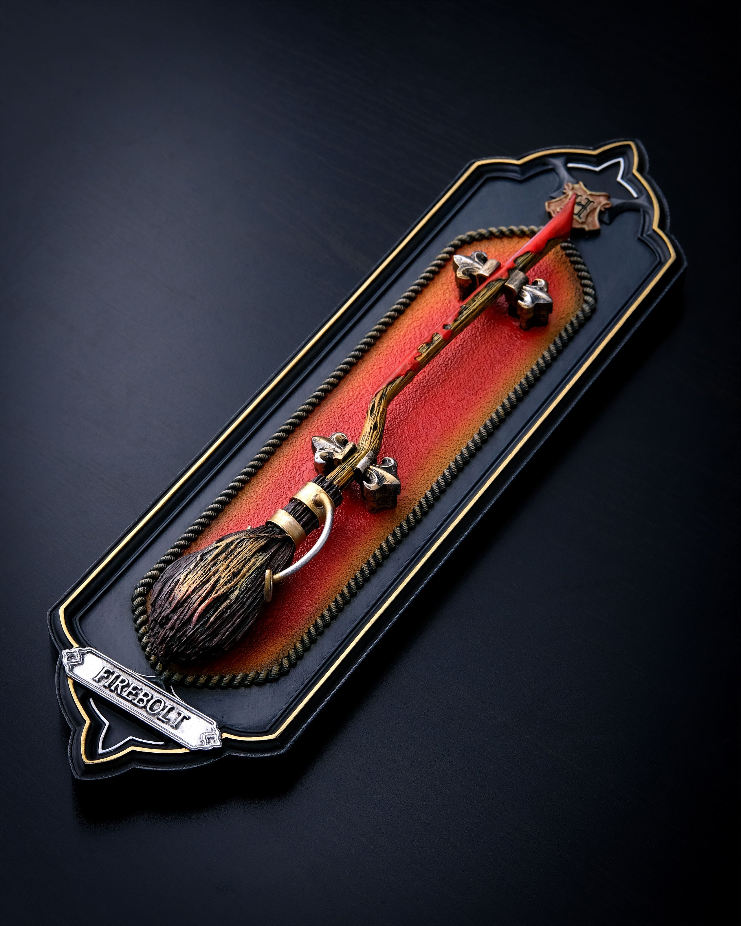 Productafbeelding Harry Potter - Firebolt Miniatuur Replica 35 cm