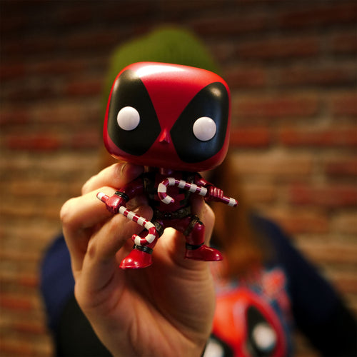 Productafbeelding Deadpool Kerst T-shirt met Funko Pop Figuur