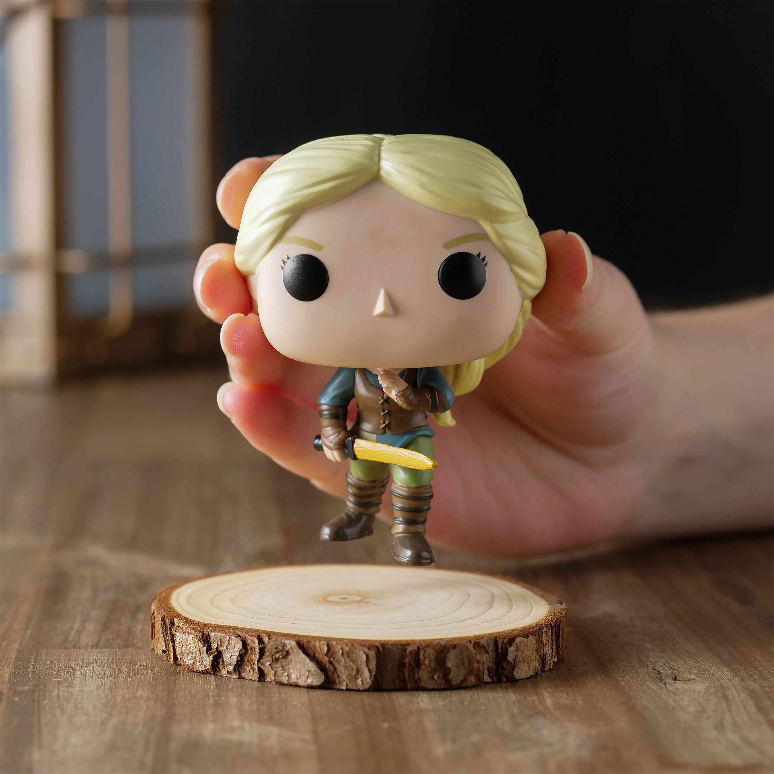 Productafbeelding Witcher - Ciri met Zwaard Funko Pop Figuur