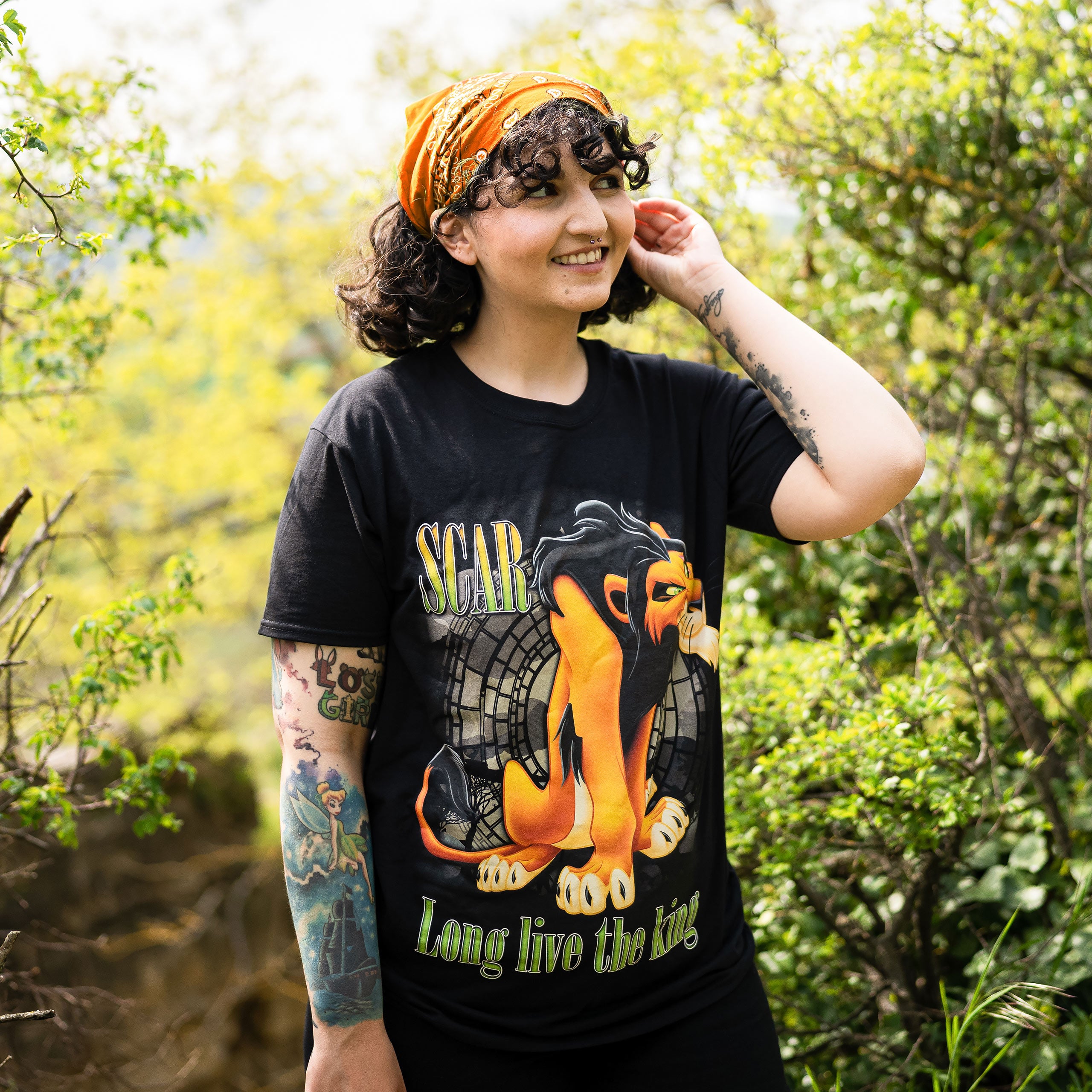 Productafbeelding Leeuwenkoning - Long Live The King T-Shirt zwart