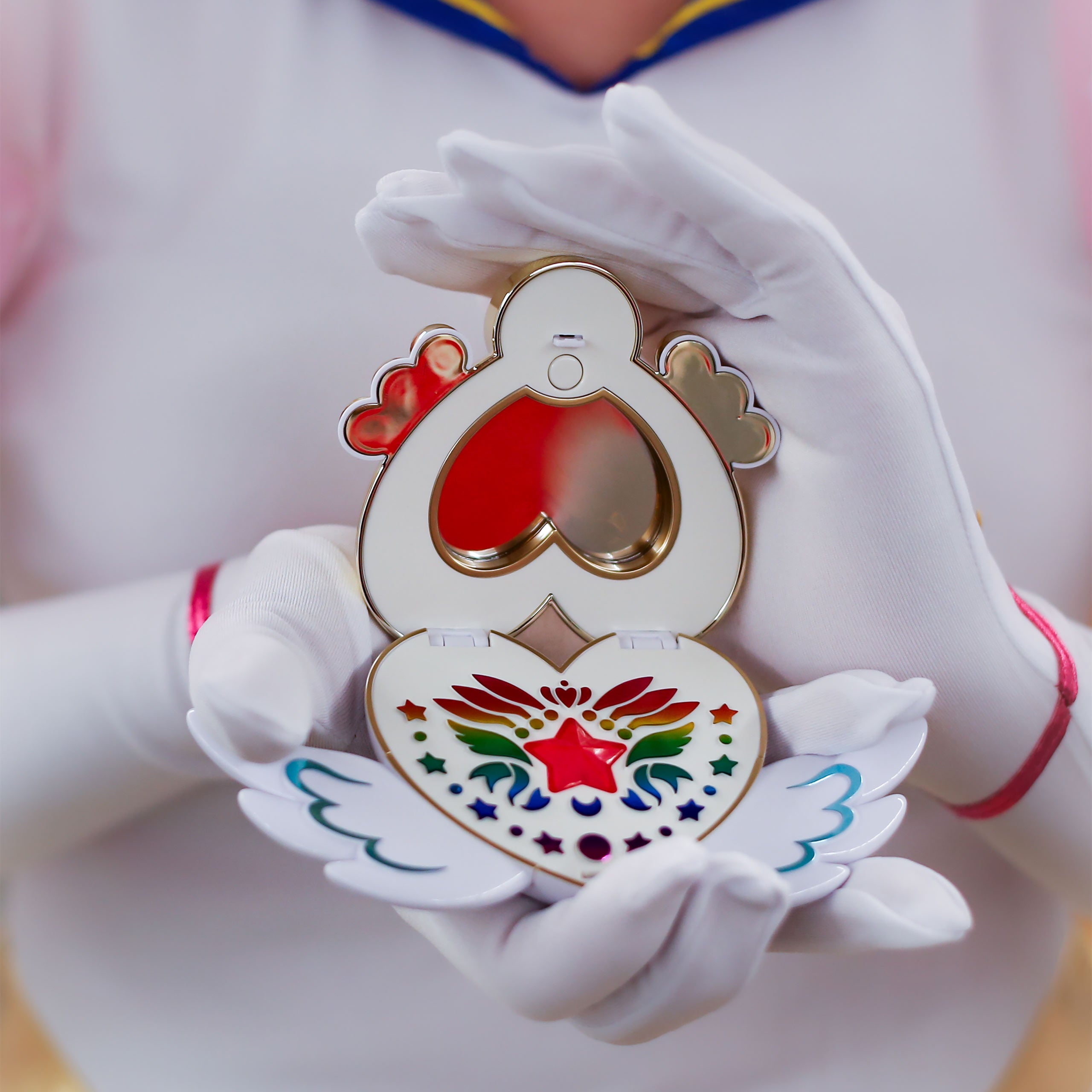 Productafbeelding Sailor Moon - Cosmos Eternal Moon Transformatie Broche met Licht- en Geluidseffecten