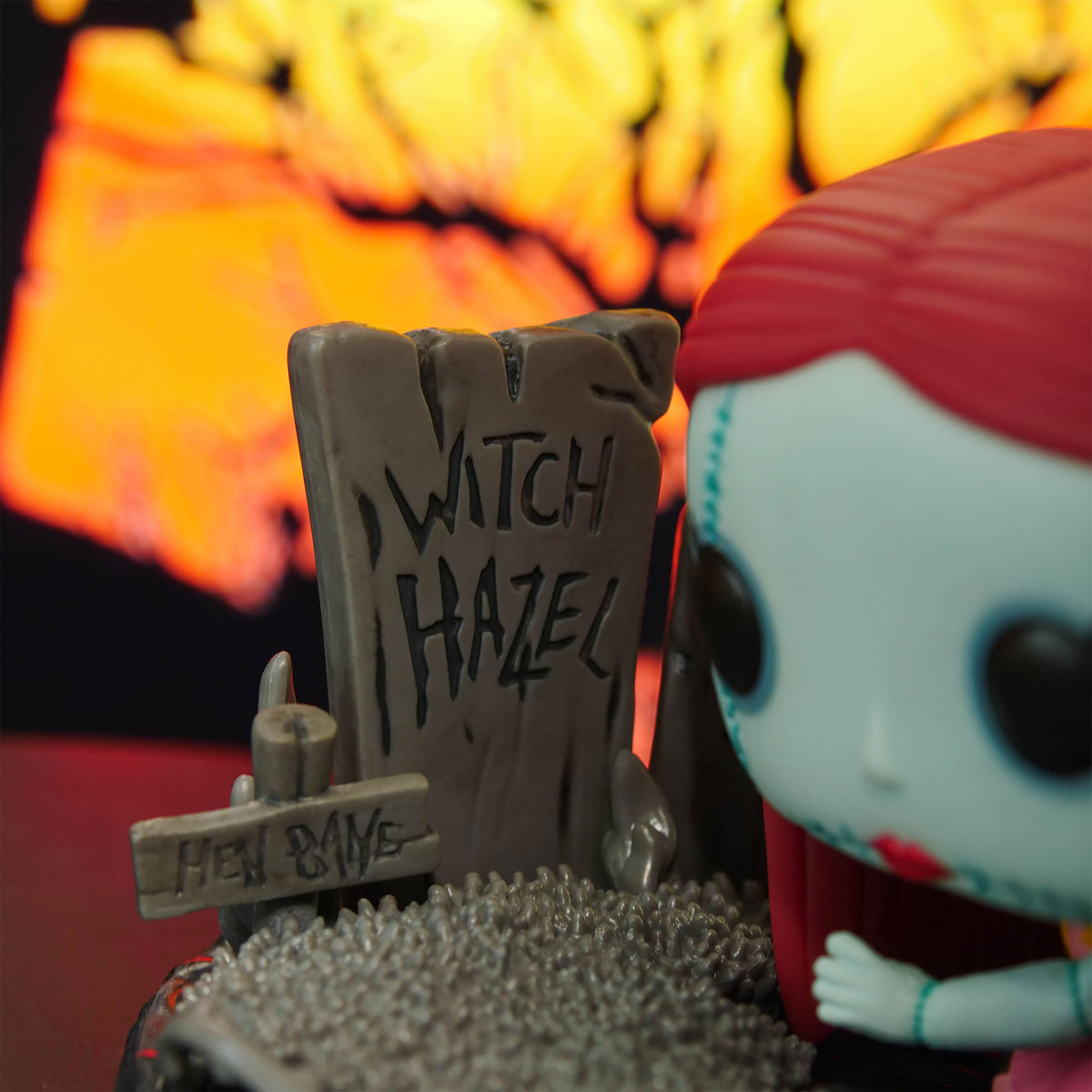 Productafbeelding Nightmare Before Christmas - Sally met Grafsteen Funko Pop Figuur
