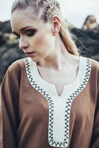 Productafbeelding Middeleeuws Jurk Freya Zand