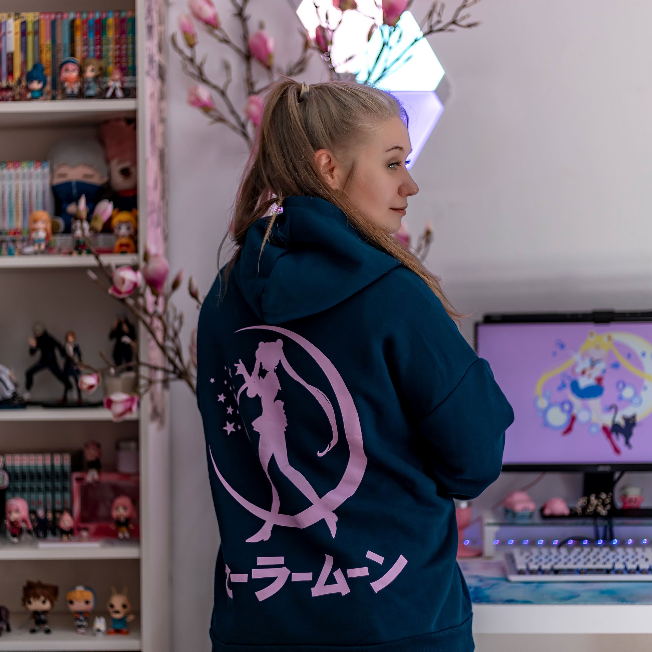 Product image Sailor Moon - Silhouette Hoodie blue