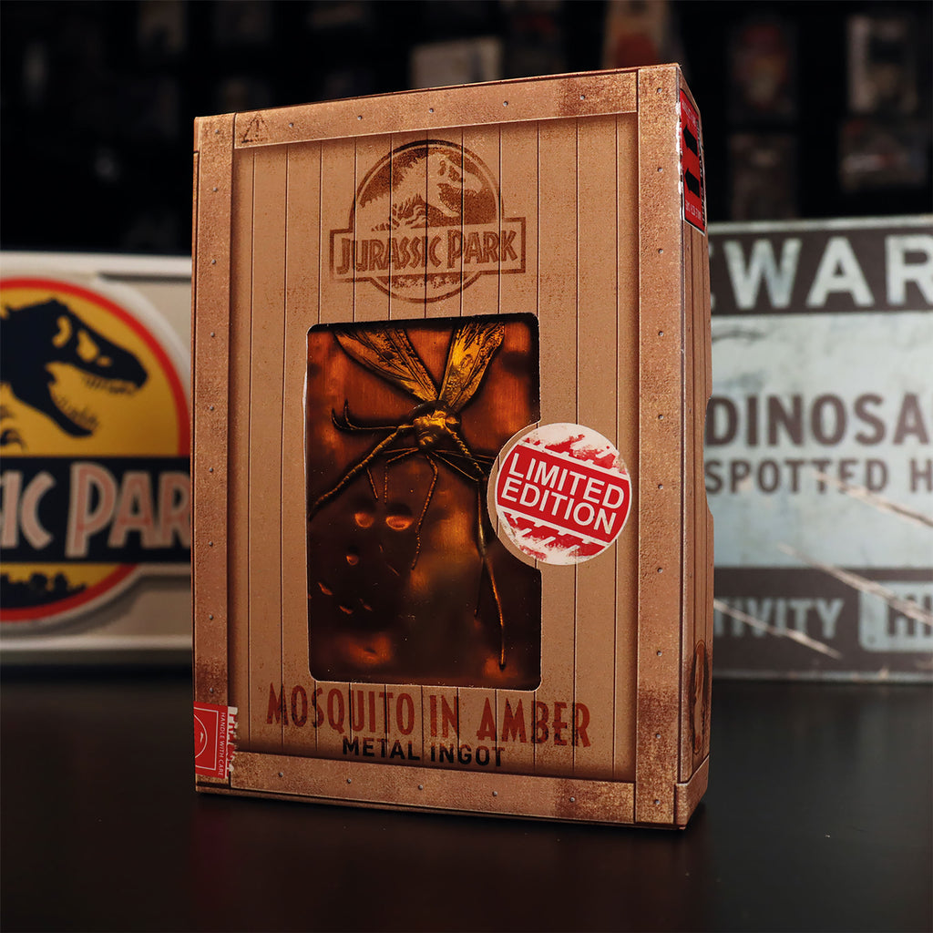 Productafbeelding Jurassic Park - Muggen in Amber Metalen Staaf Repliek Beperkt