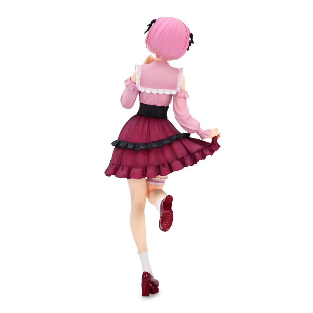 Productafbeelding Re:Zero - Ram Girly Outfit Pink Figuur