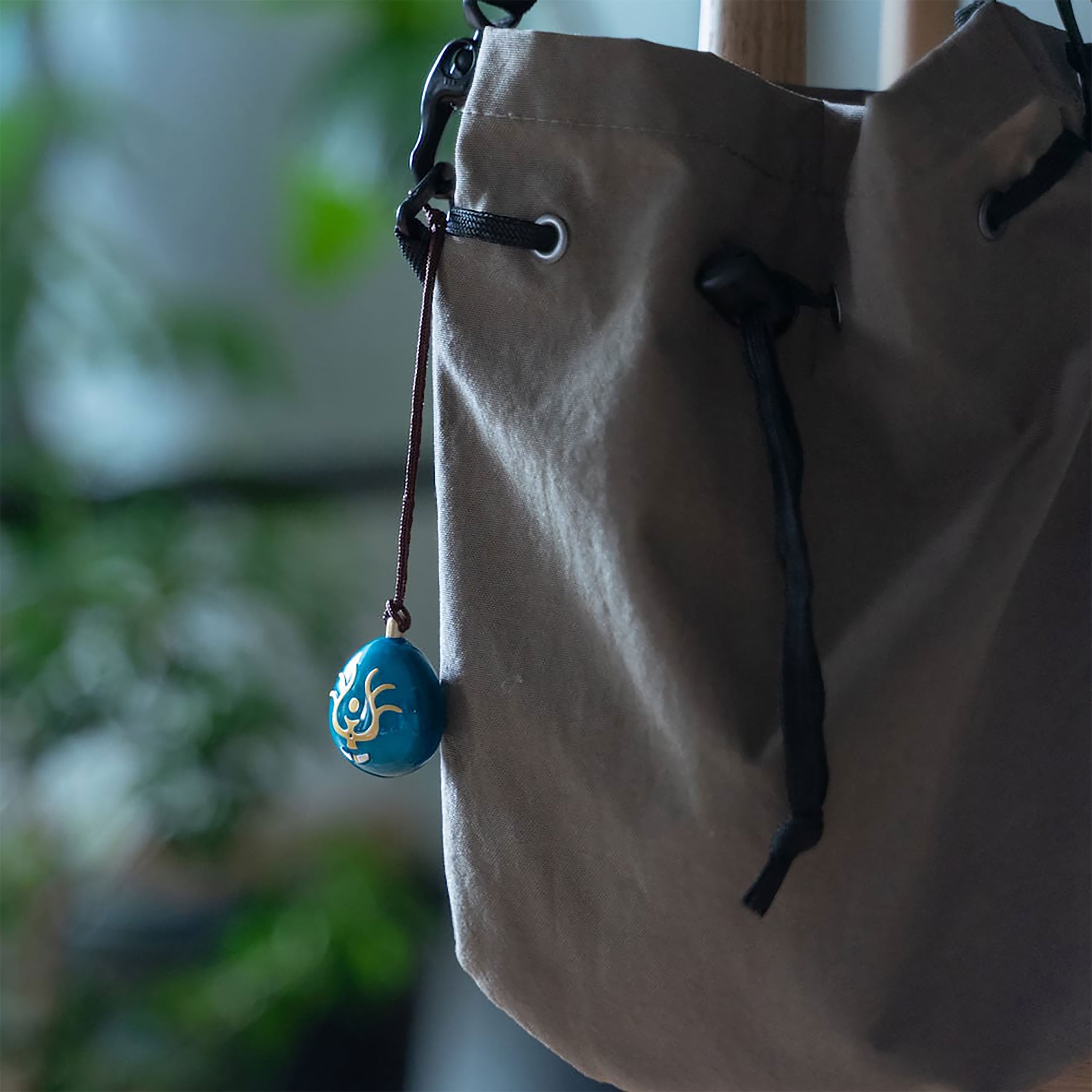 Productafbeelding Het Kasteel in de Hemel - Laputa Amulet Hanger met Lichteffect