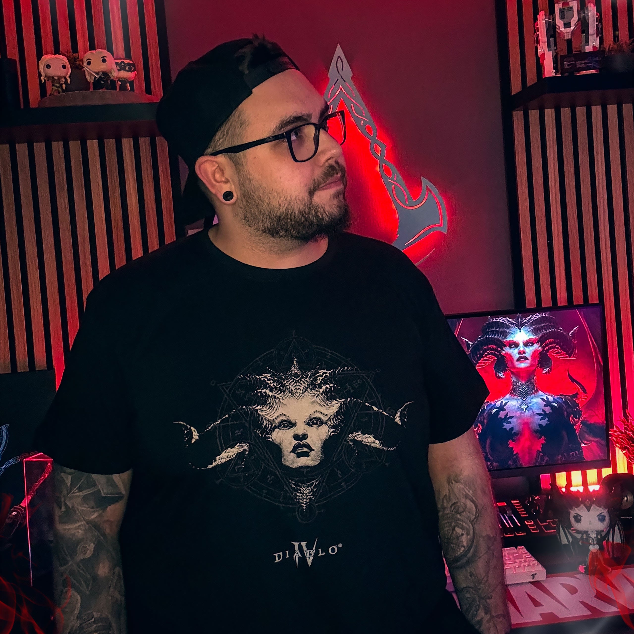 Productafbeelding Diablo IV - Queen of the Damned T-Shirt Zwart