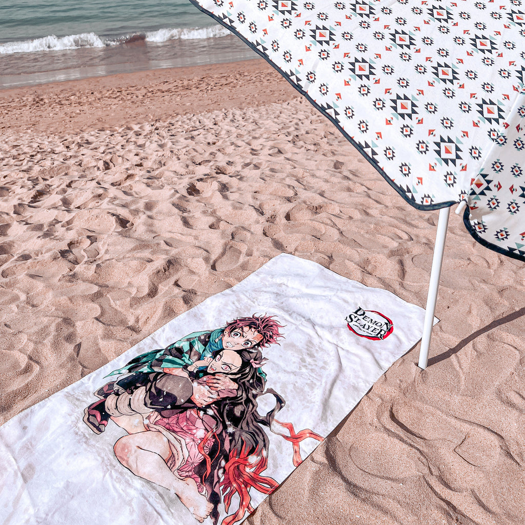 Productafbeelding Demon Slayer - Nezuko en Tanjiro Kamado Strandhanddoek