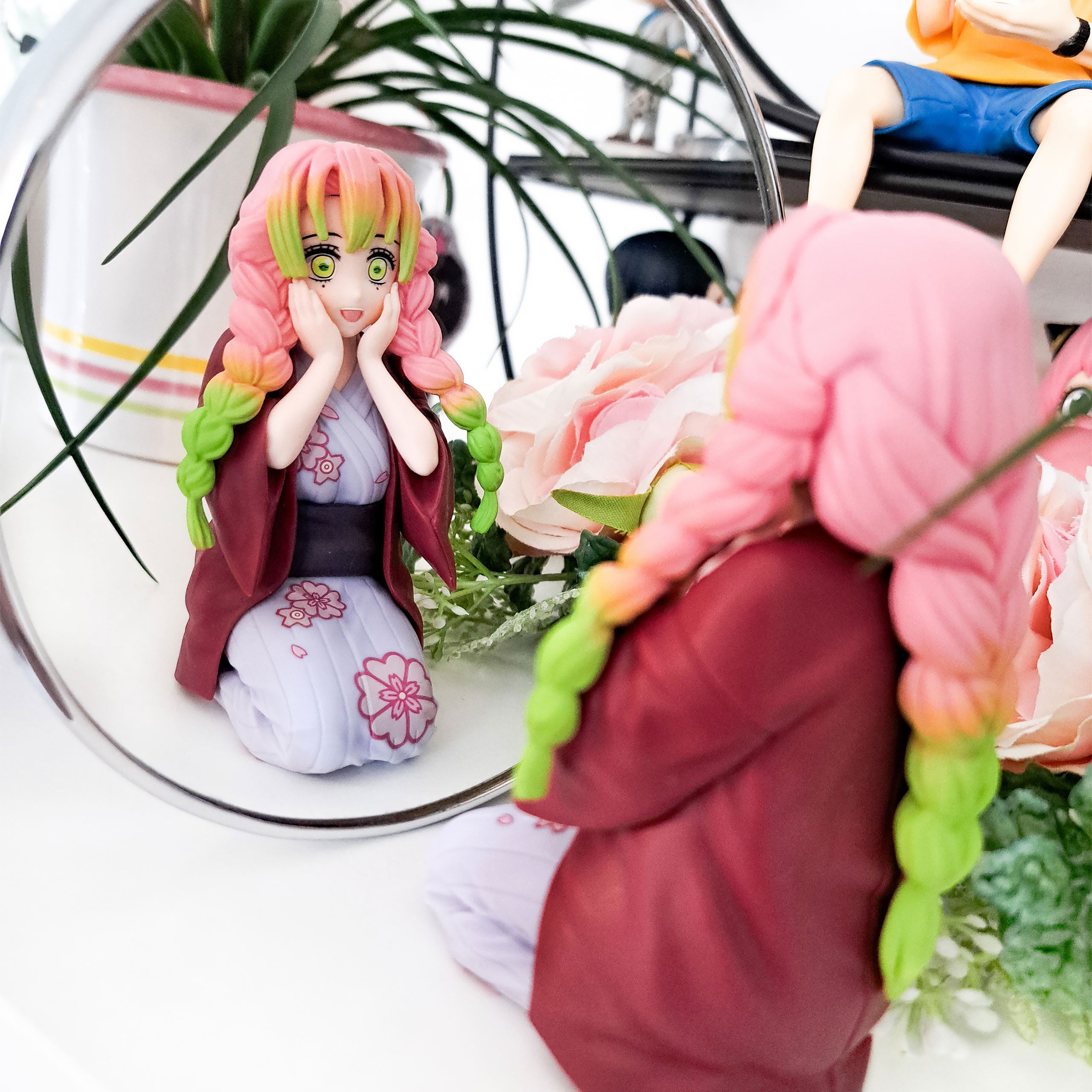 Productafbeelding Demon Slayer - Mitsuri Kanroji Swordsmith Village Arc Perching Figuur