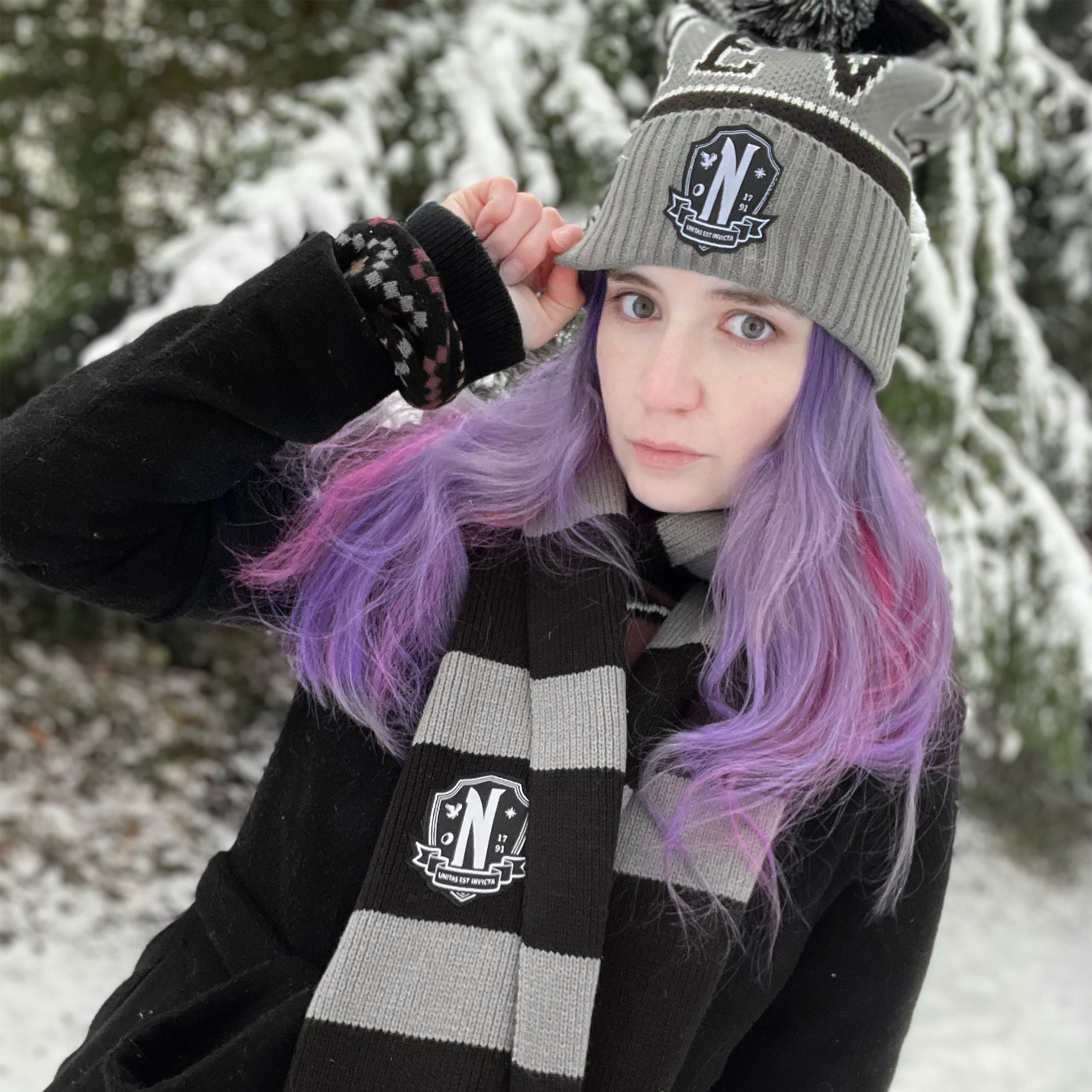 Productafbeelding Wednesday - Nevermore Academy Sjaal