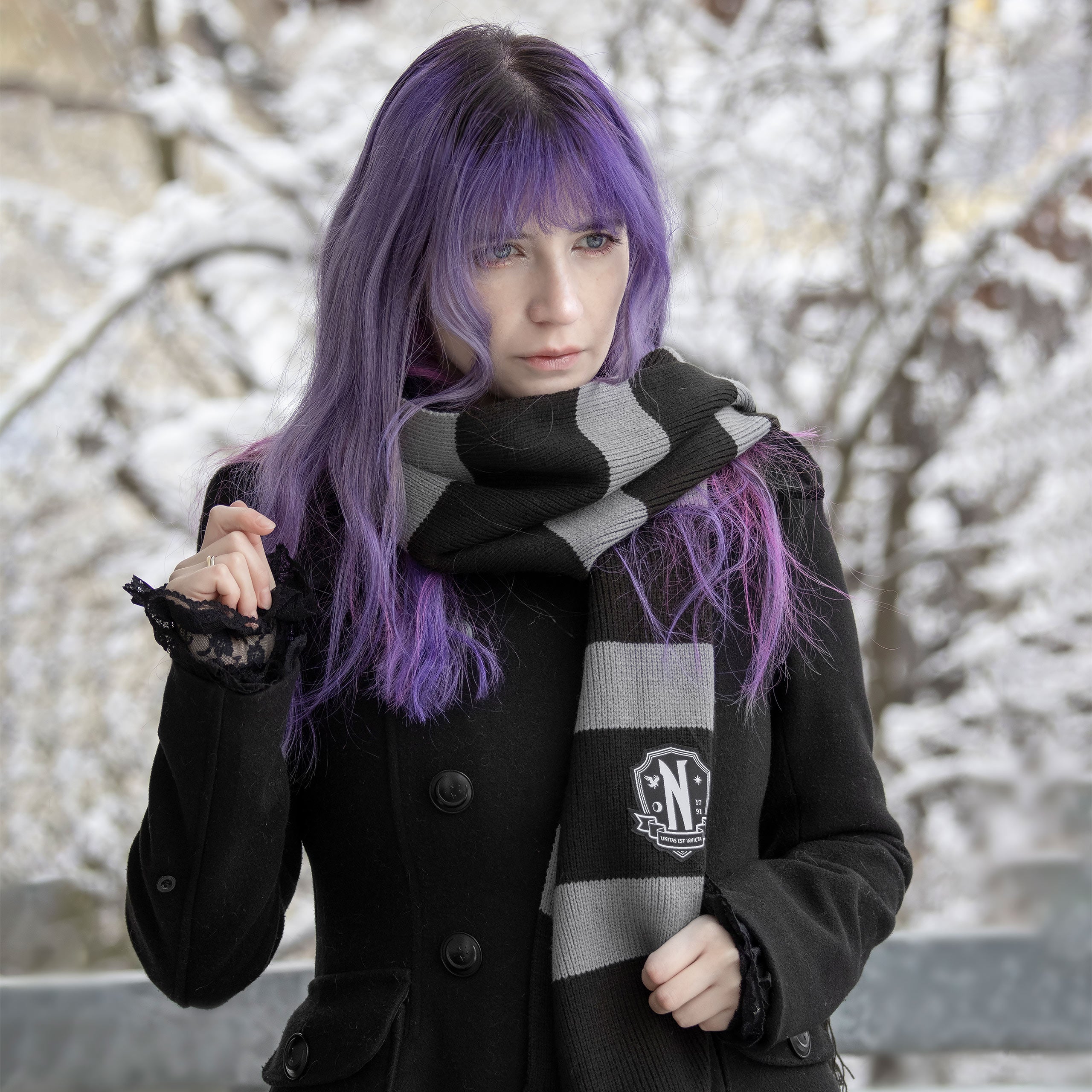Productafbeelding Wednesday - Nevermore Academy Sjaal