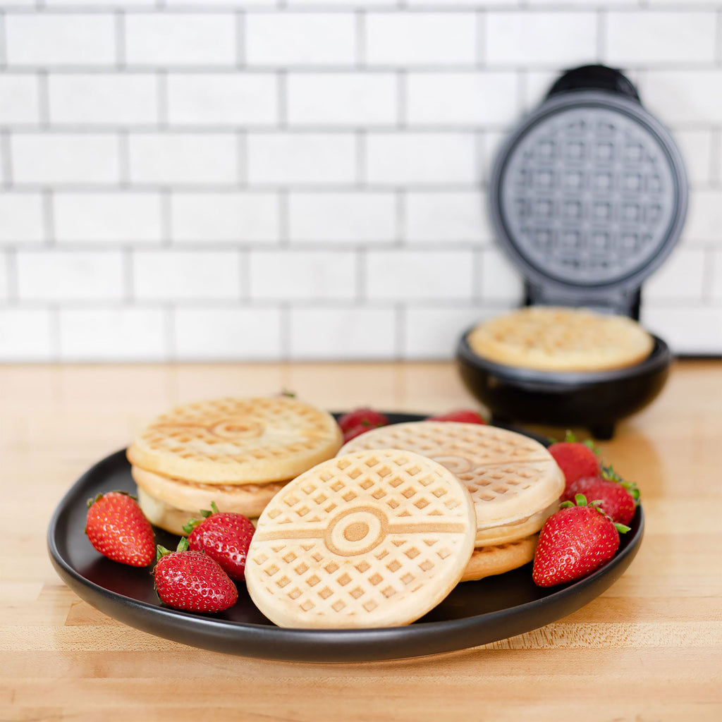 Productafbeelding Pokemon - Mini Pokeball Wafelijzer