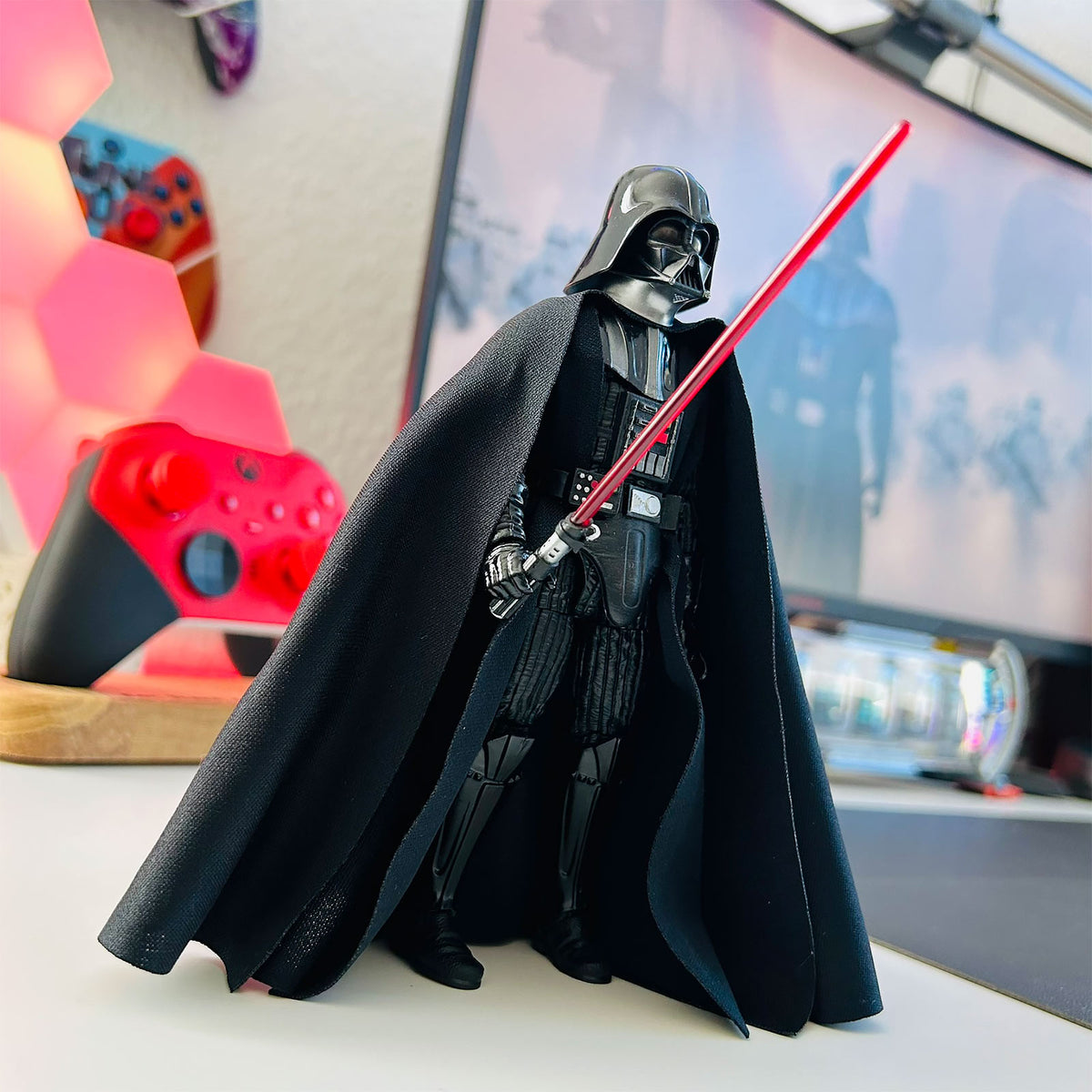 Productafbeelding Star Wars - Darth Vader met lichtzwaard Black Series Actiefiguur