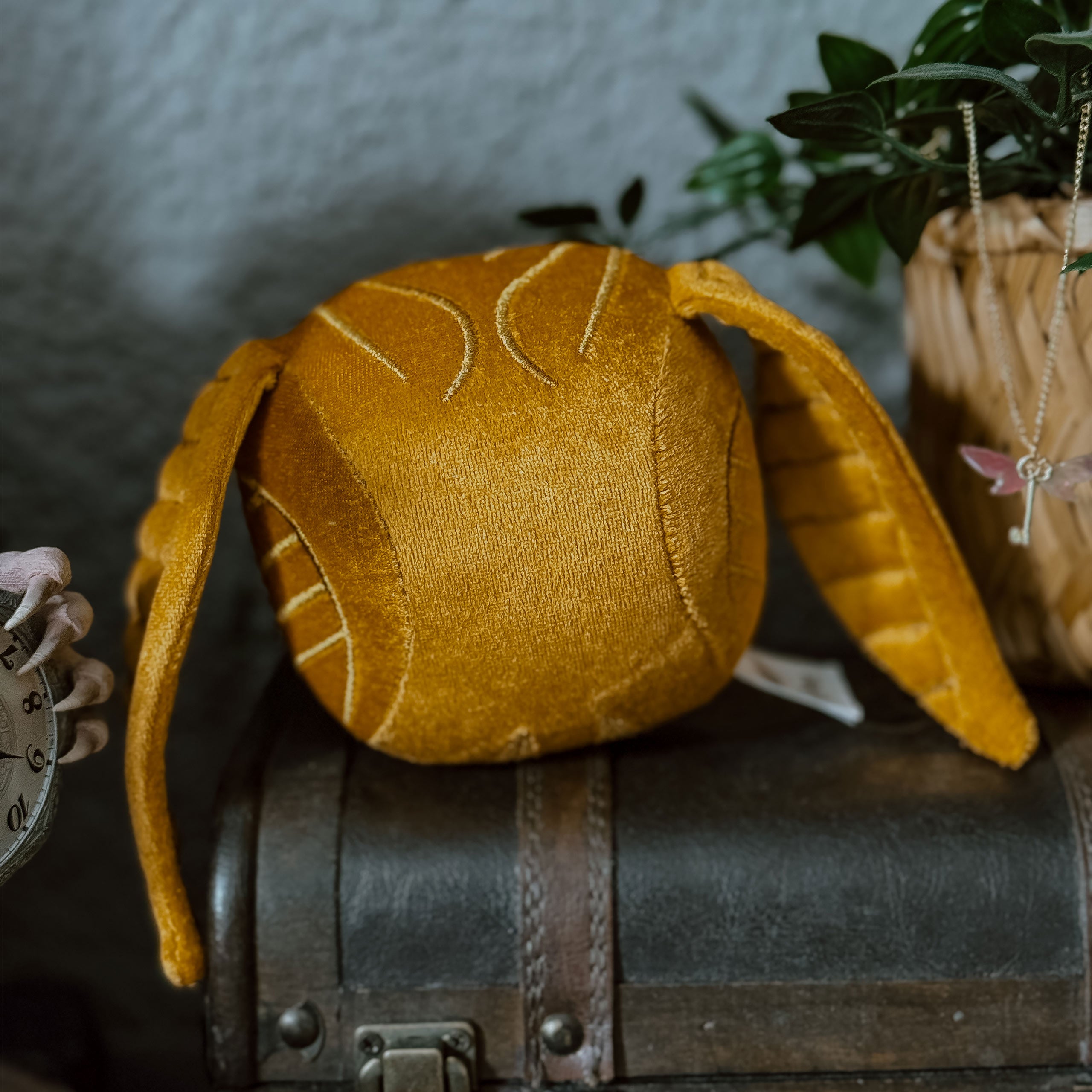 Productafbeelding Harry Potter - Gouden Snaai Pluche Figuur