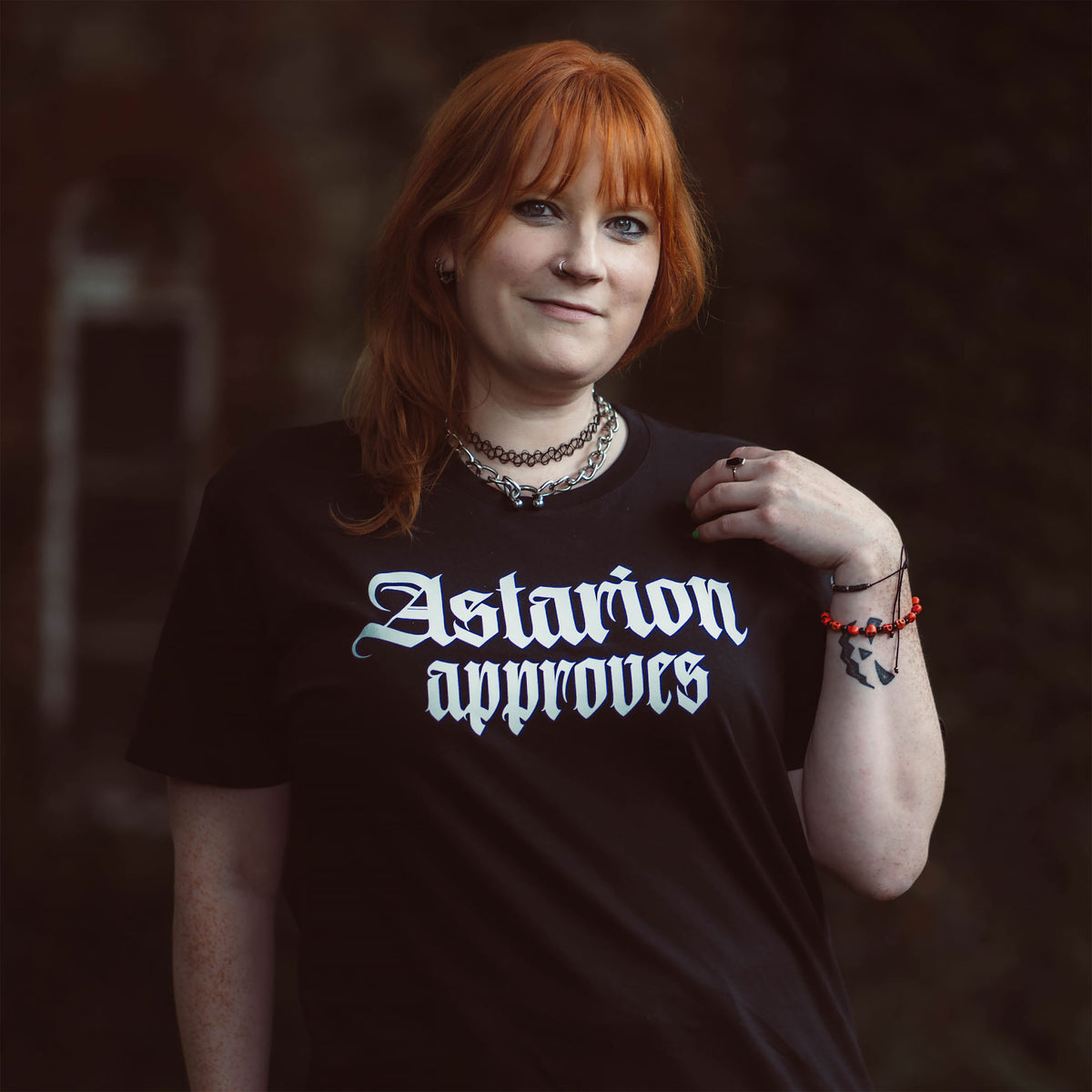 Productafbeelding Astarion Approves T-Shirt voor Baldur's Gate Fans