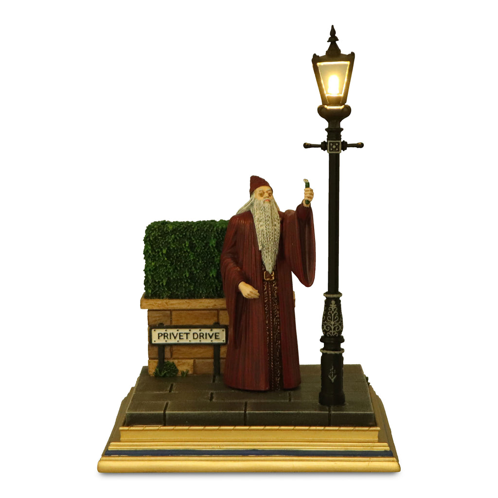 Productafbeelding Harry Potter - Dumbledore Privet Drive Diorama Figuur met Licht