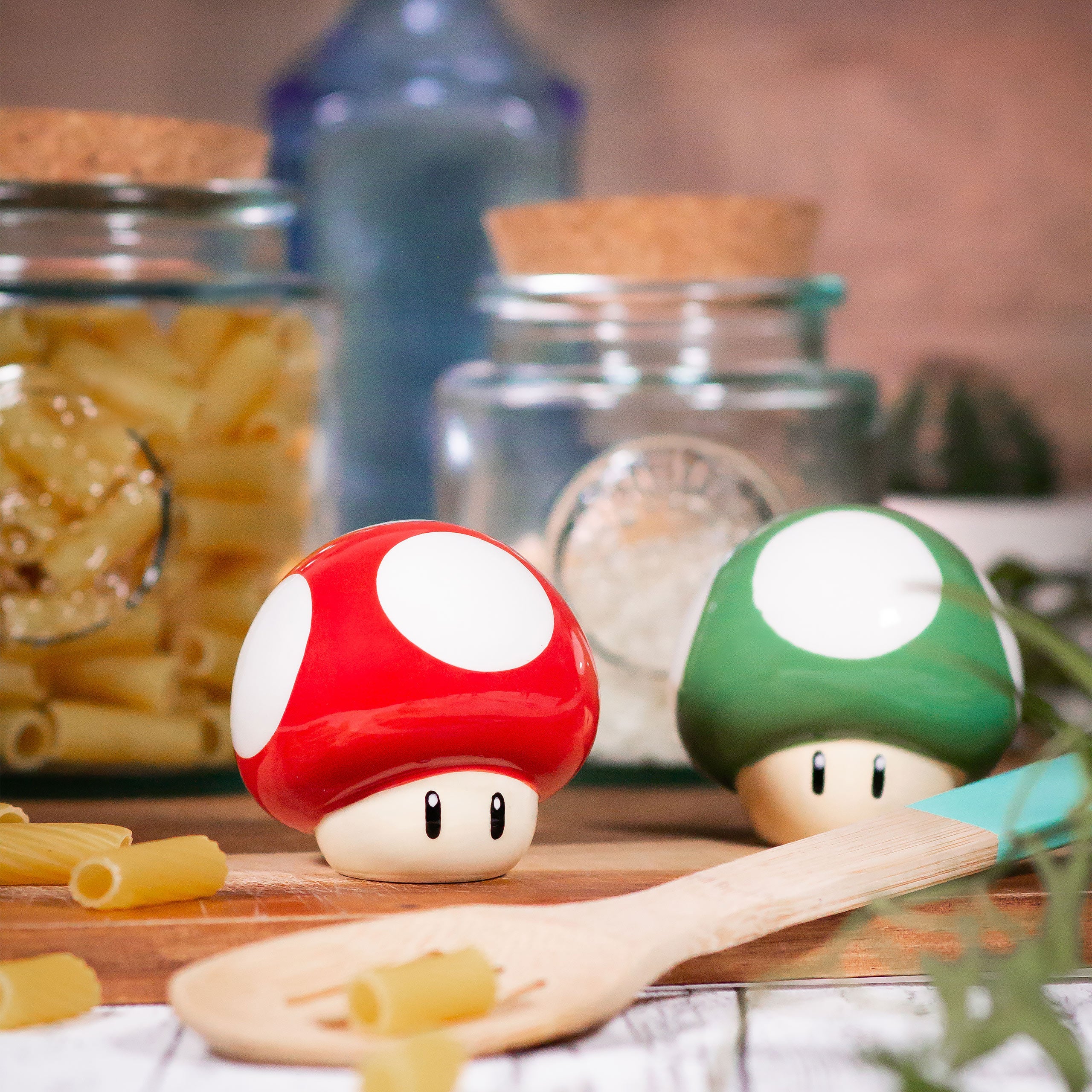 Product image Super Mario - Super Mushroom and 1 UP Mushroom Salt & Pepper Shakers