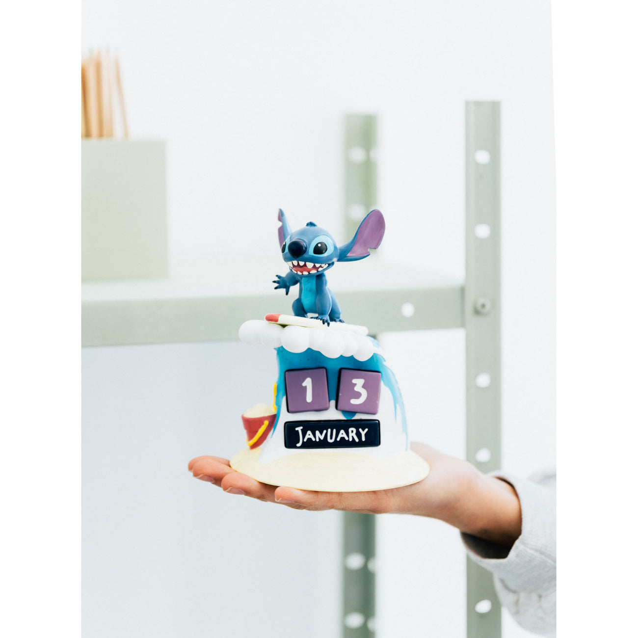 Productafbeelding Stitch Surfer 3D Jaarkalender - Lilo & Stitch