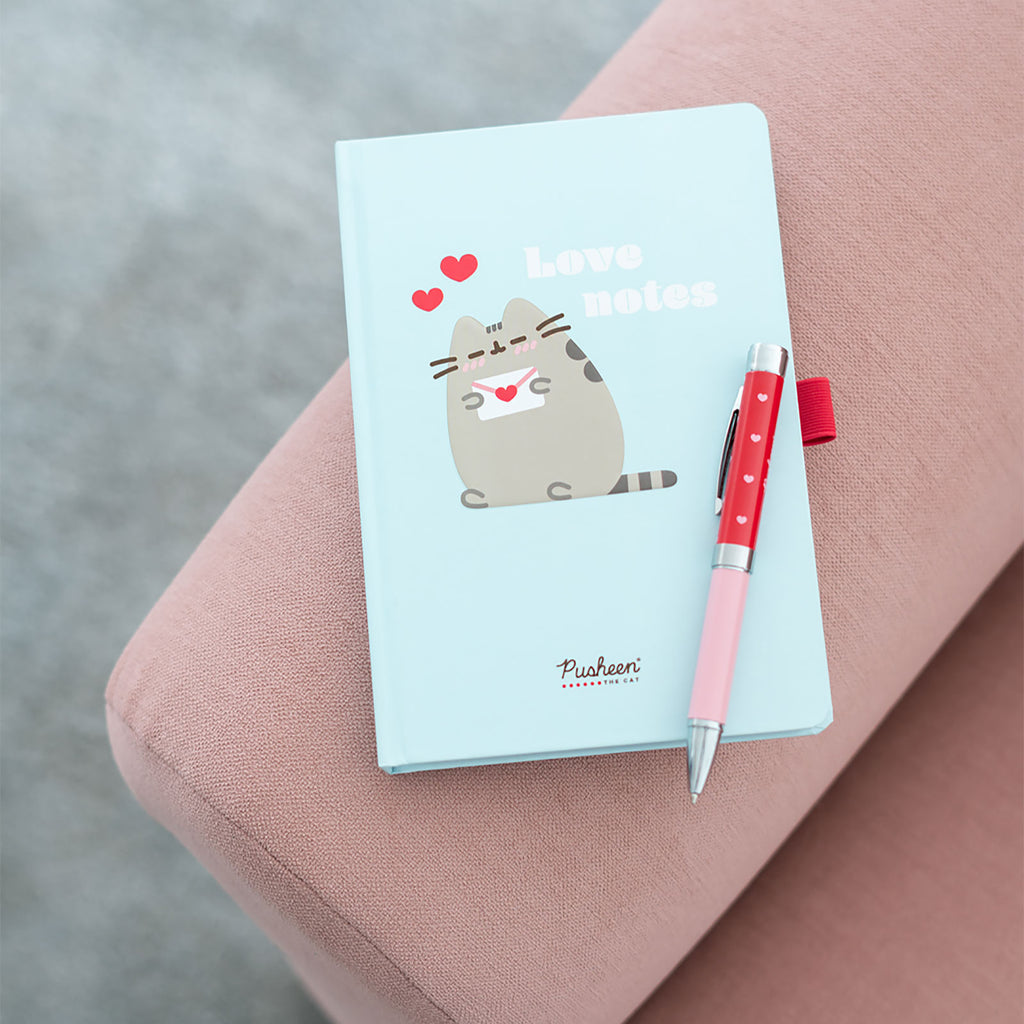 Productafbeelding Pusheen - Purrfect Love Notitieboek met Projector Pen