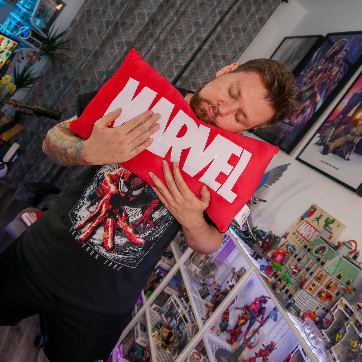 Productafbeelding Marvel - Logo Kussen rood