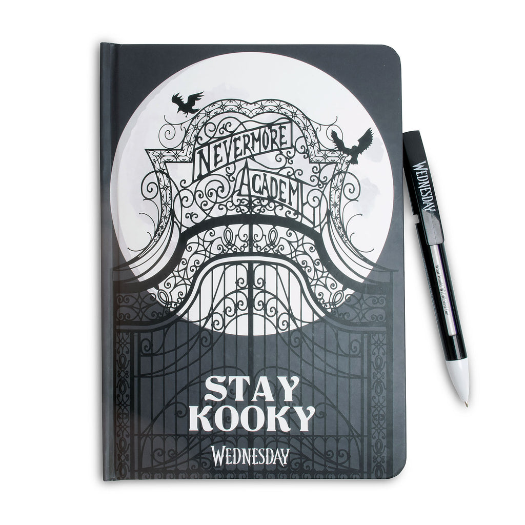 Productafbeelding Wednesday - Stay Kooky Notitieboek met Balpen