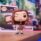 Productafbeelding WandaVision - Agatha Harkness Funko Pop Meme Bobblehead Figuur