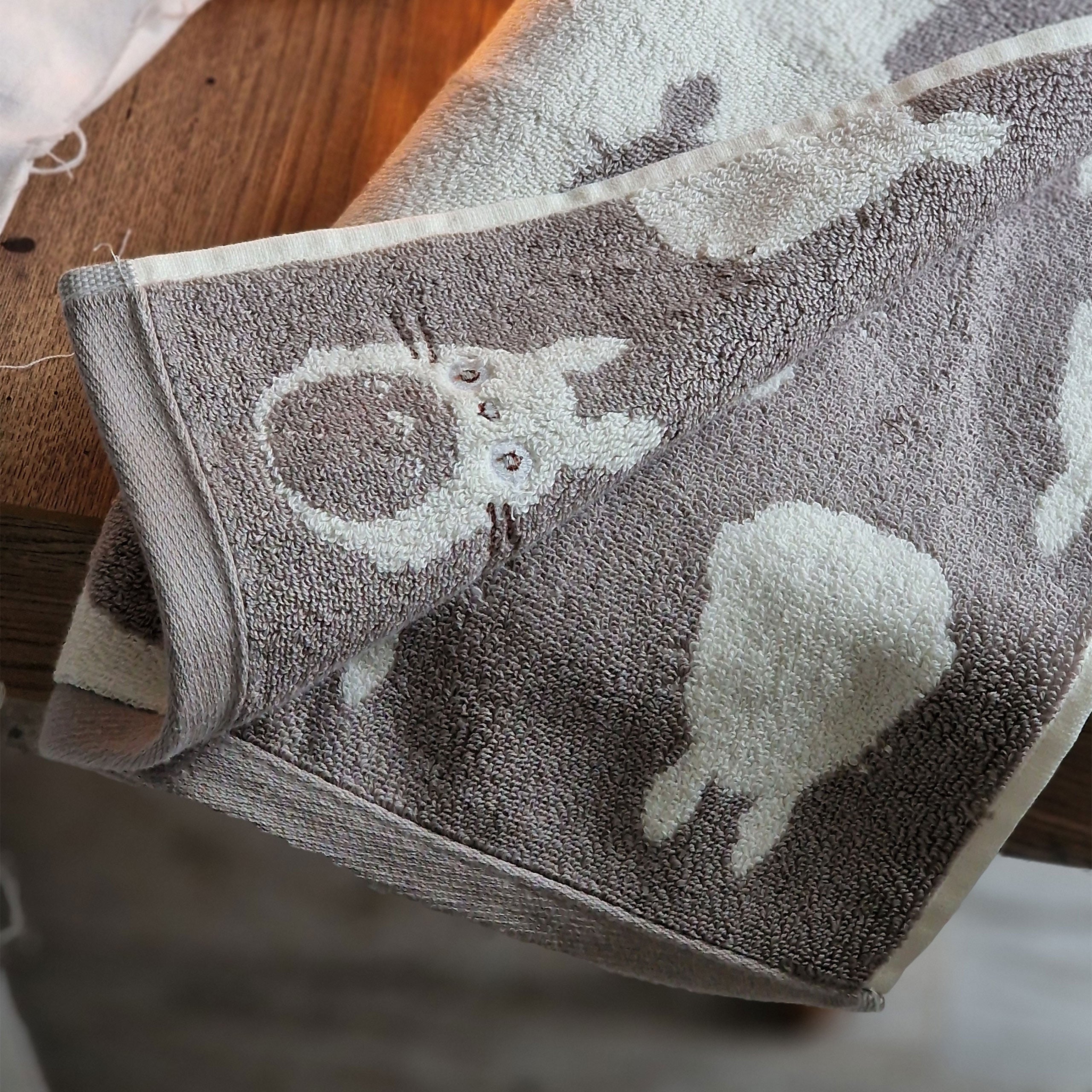 Product image Totoro - Silhouette Totoro Mini Towel
