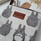 Productafbeelding Totoro - Silhouet Totoro Cosmeticatas
